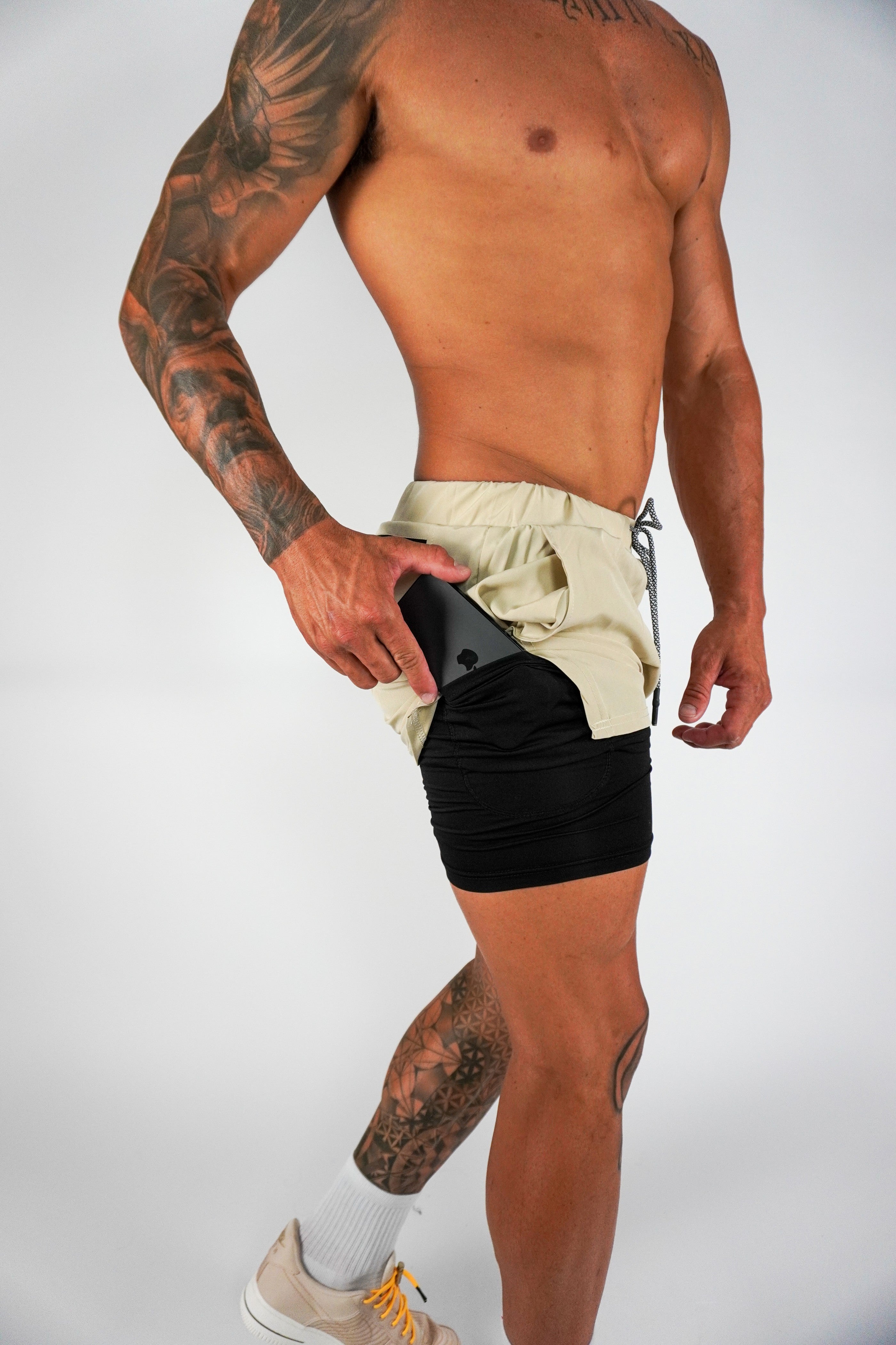 Culture 2-IN-1 Shorts -Tan - GYMROOS