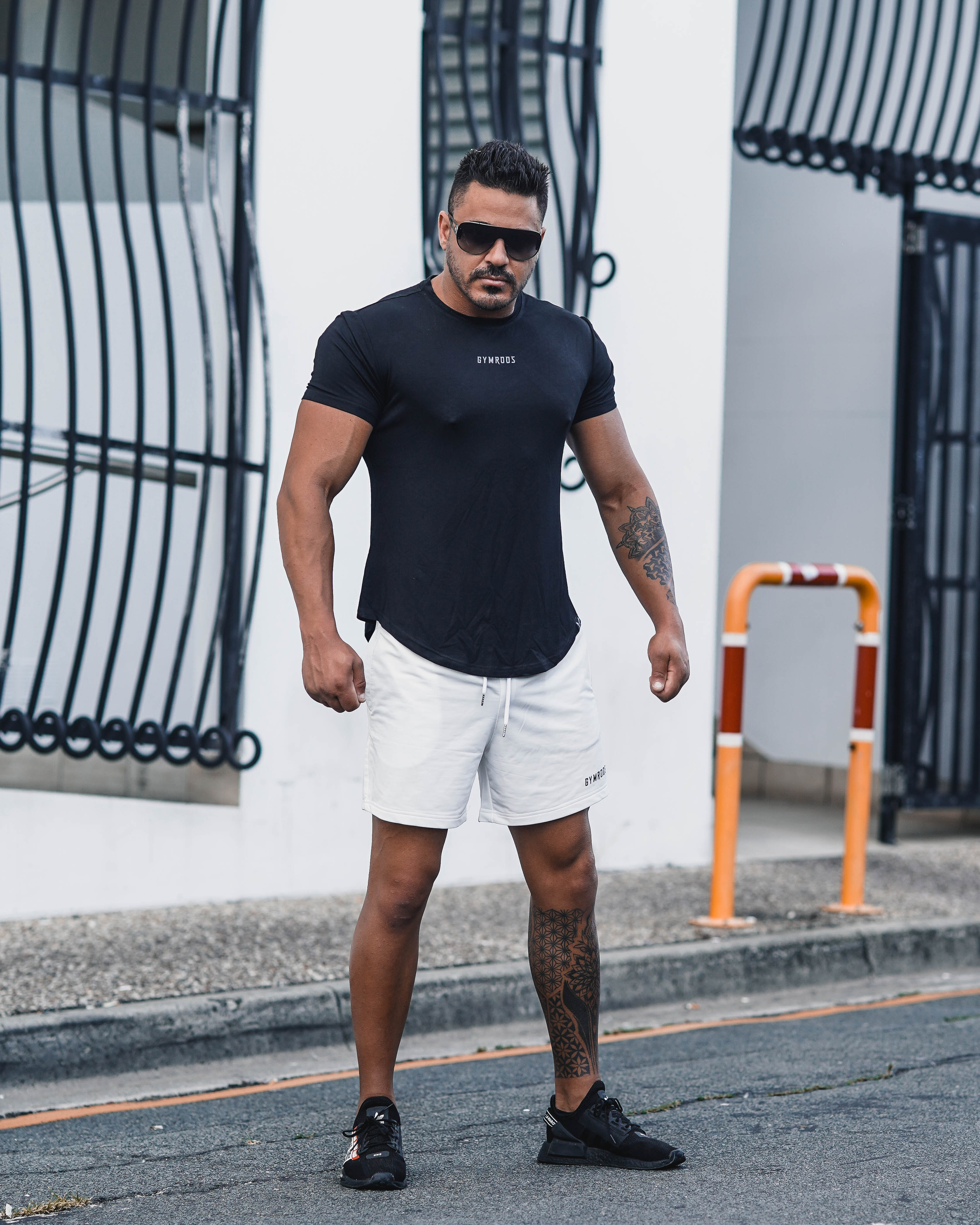 Culture Fitted Tee - Black - GYMROOS