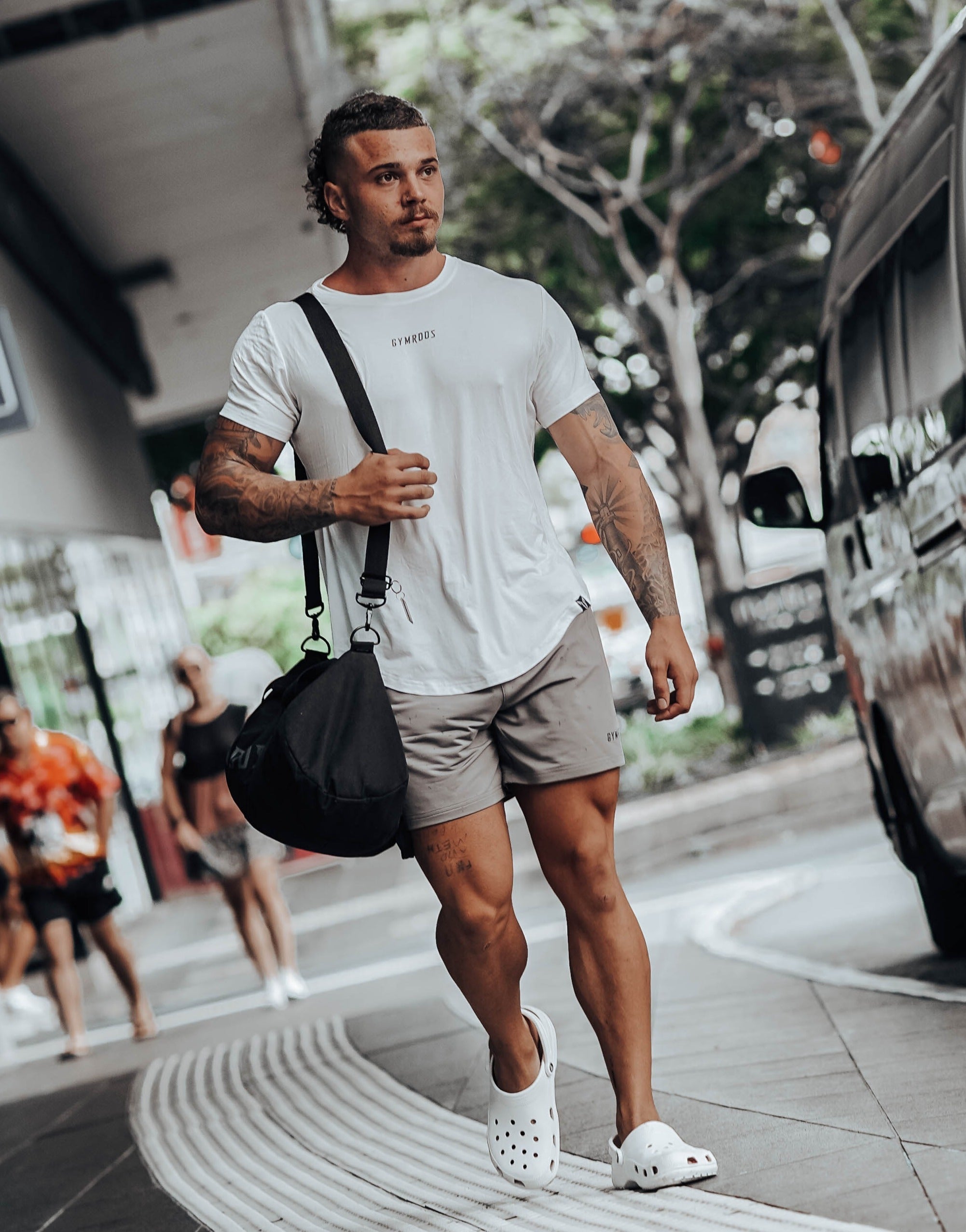 Culture Fitted Tee - White - GYMROOS