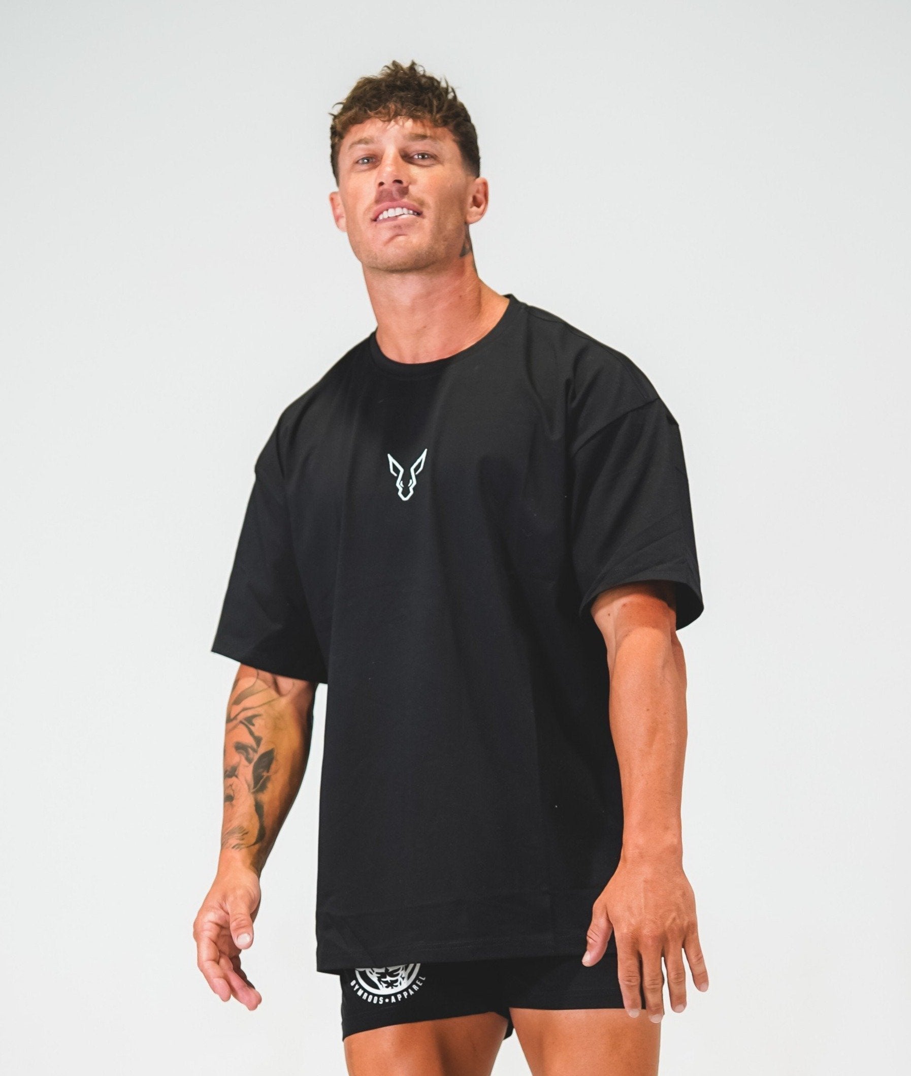 Erupt Oversized Tee - Black - GYMROOS