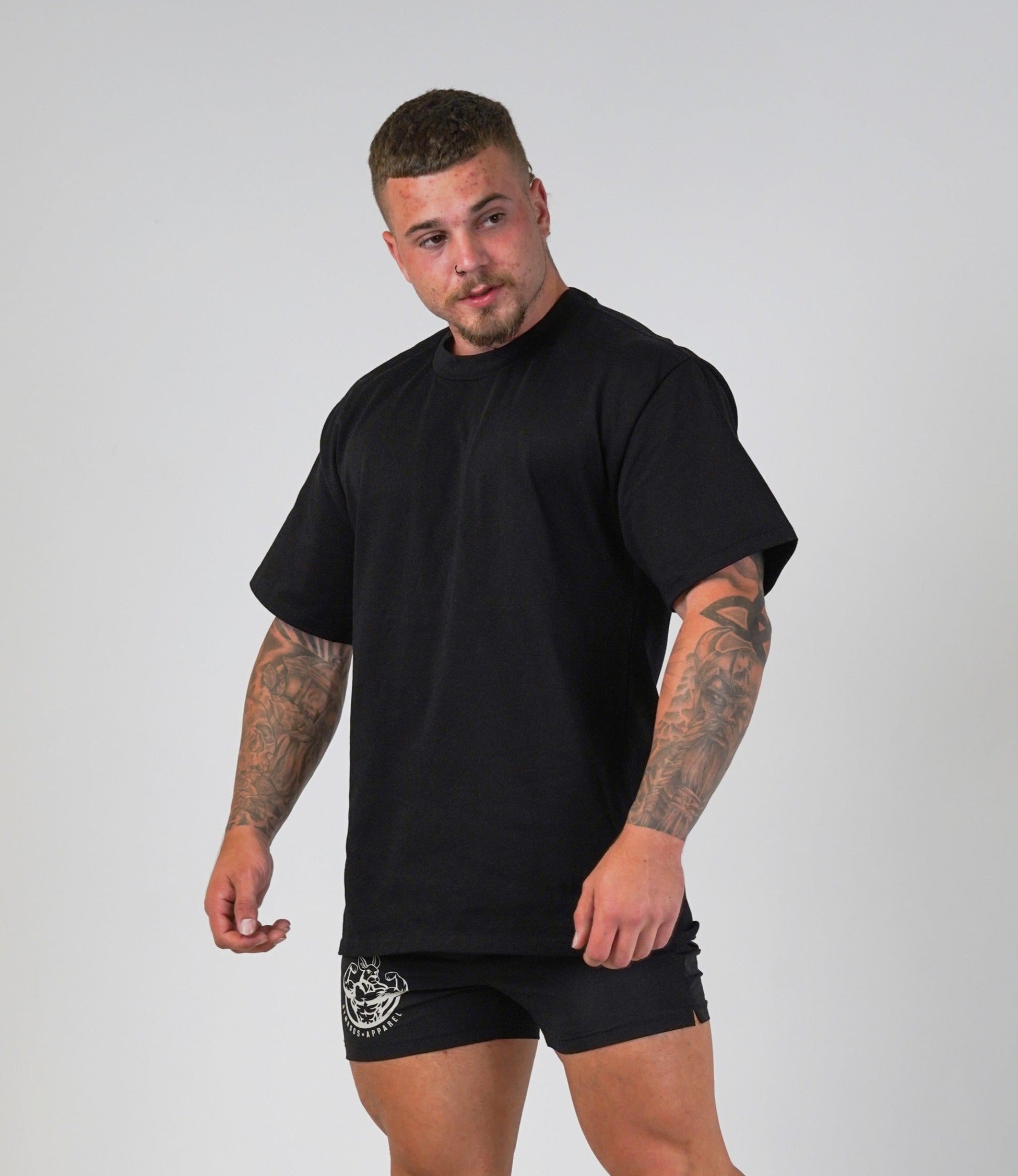 Heavy Boxy Tee - Black - GYMROOS