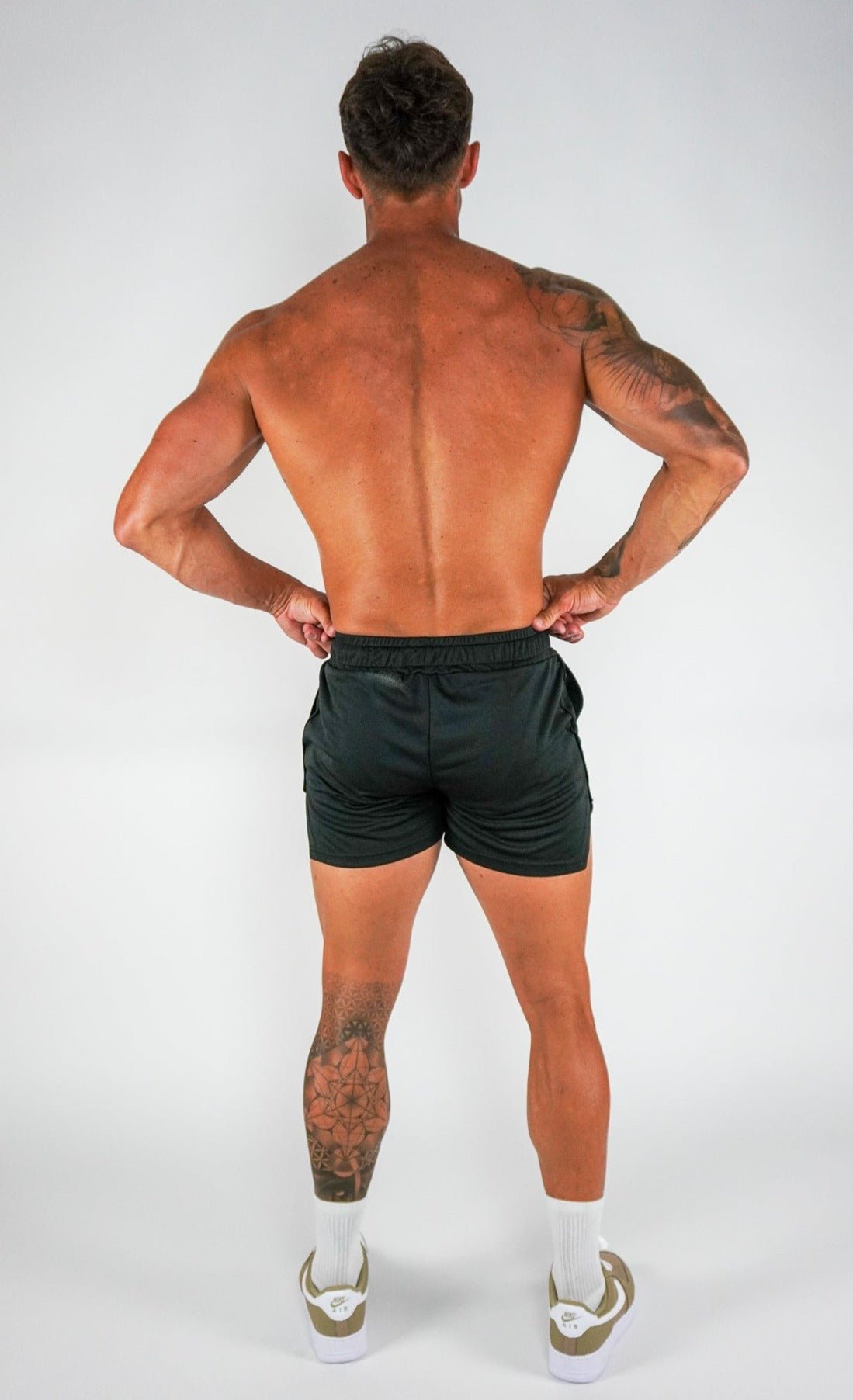 Mesh Shorts - Black - GYMROOS