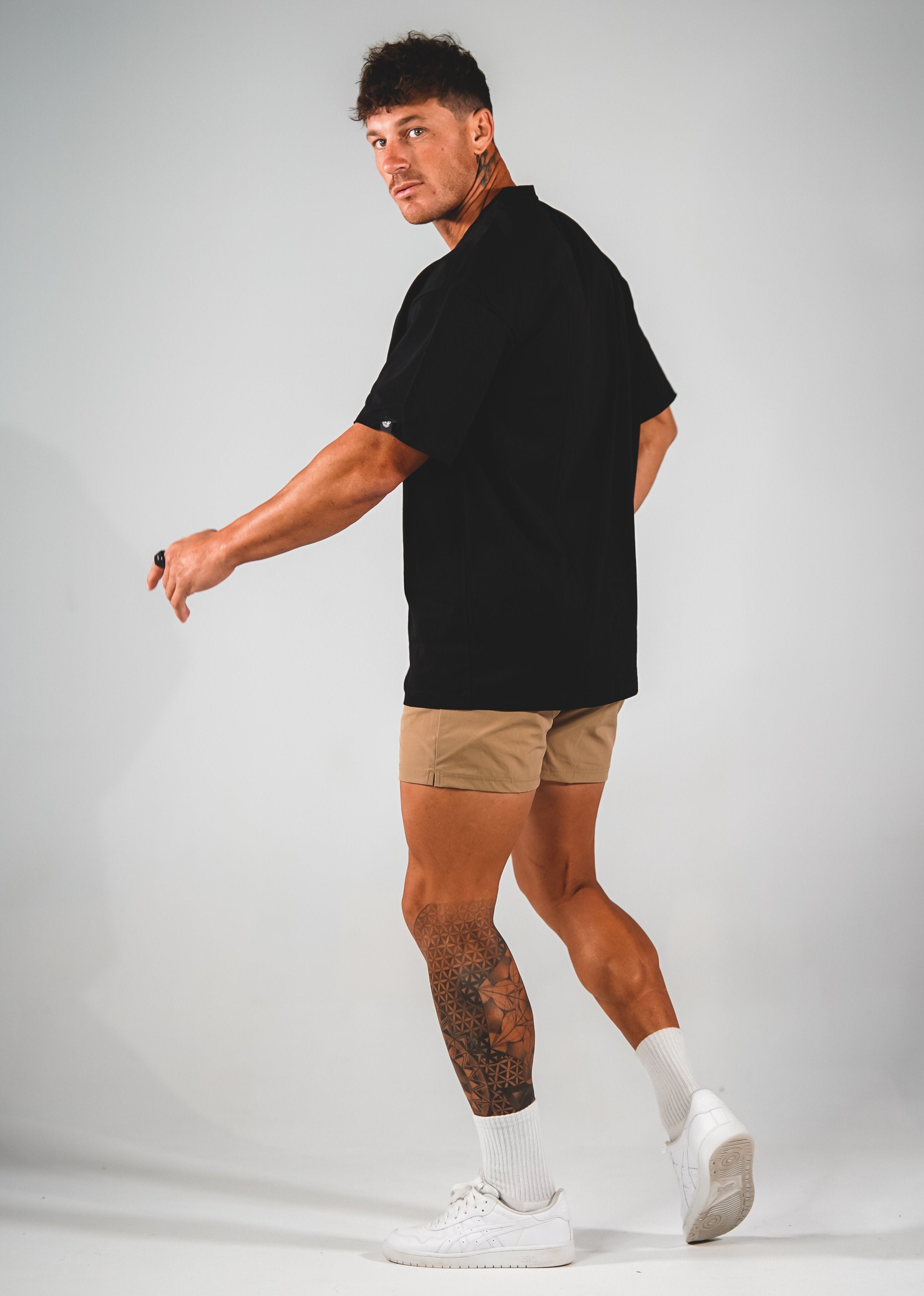 Roo Pump Tee - Black - GYMROOS
