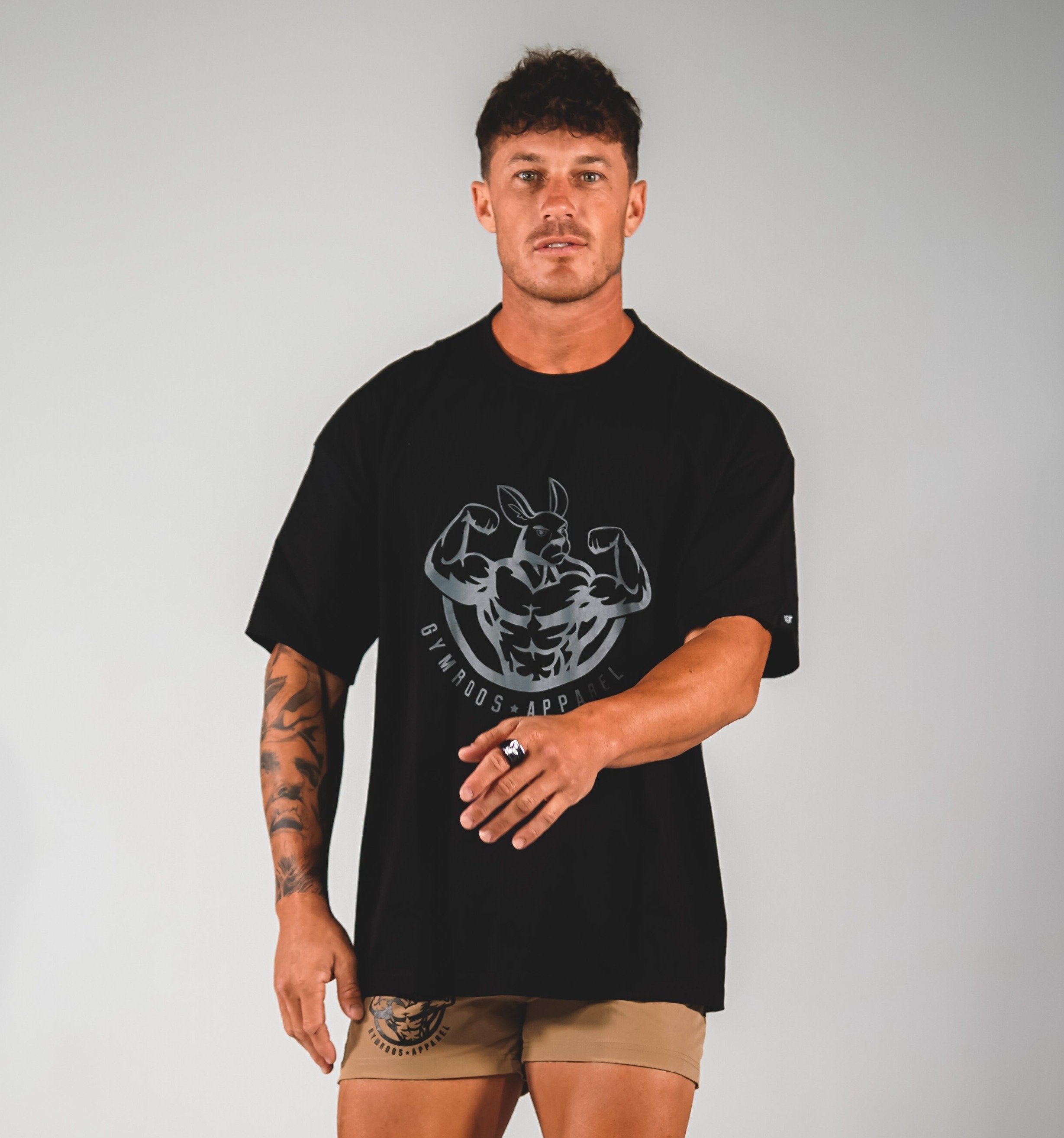 Roo Pump Tee - Black - GYMROOS