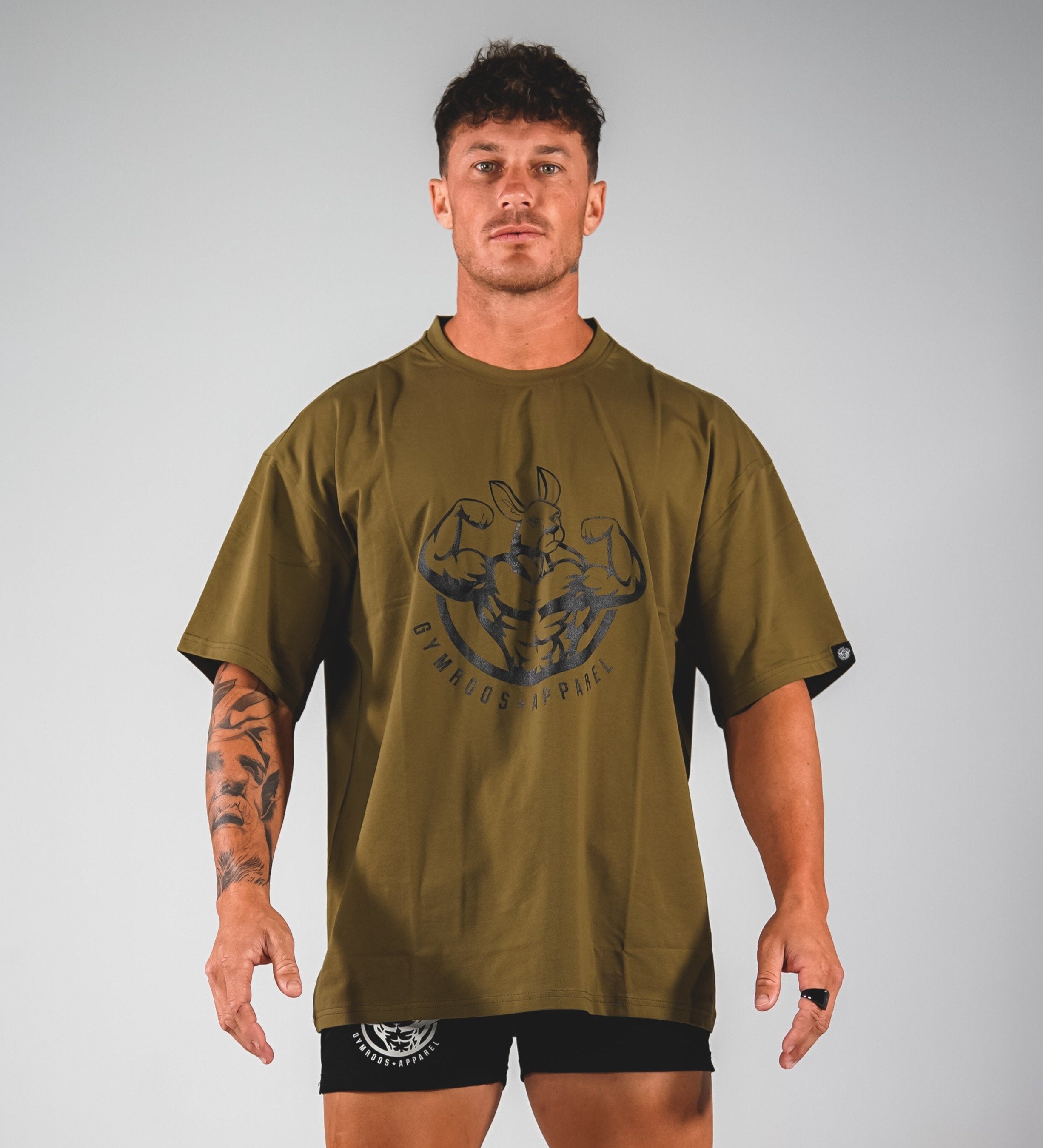 Roo Pump Tee - Olive - GYMROOS