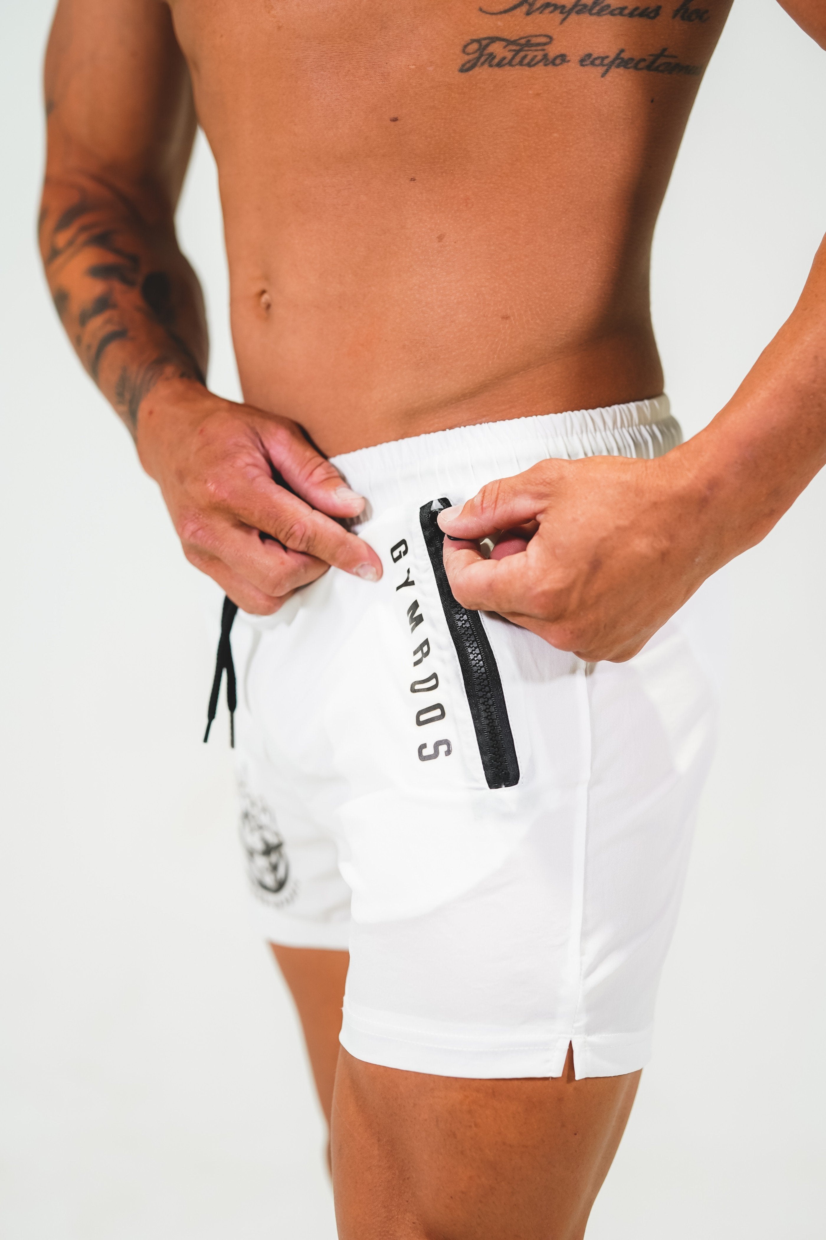 Roo Shorts - White - GYMROOS