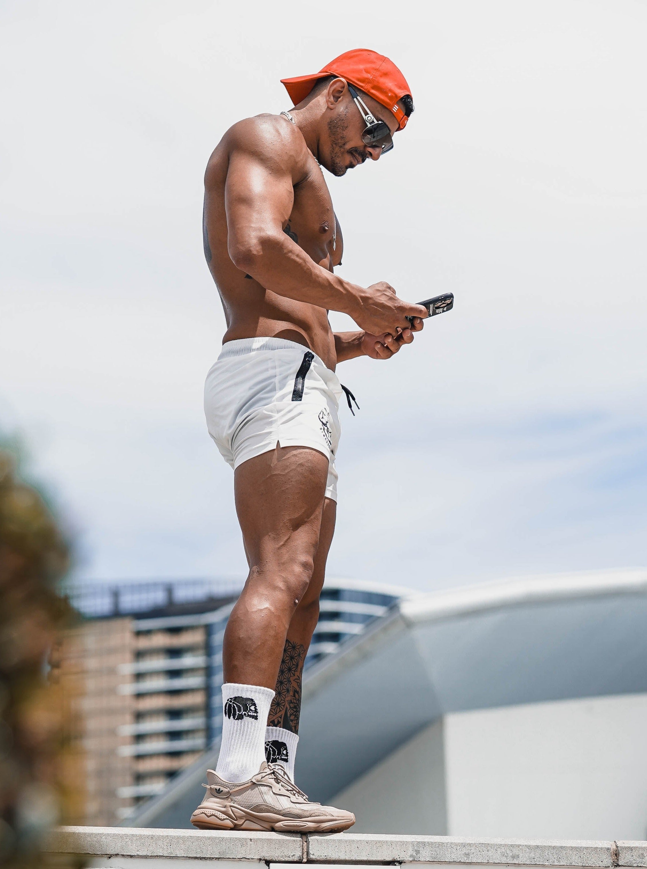 Roo Shorts - White - GYMROOS
